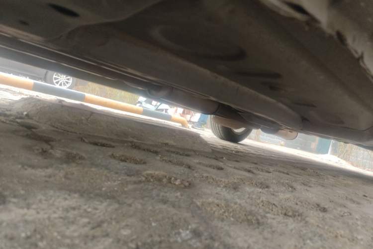 Used FAW Xiali N5 2014 1.3L Manual Comfort Version Chassis Front Left