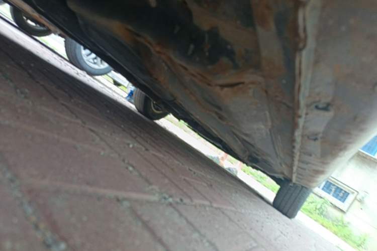 Used FAW Xiali N5 2014 1.0L Manual Standard Edition Chassis Rear Right