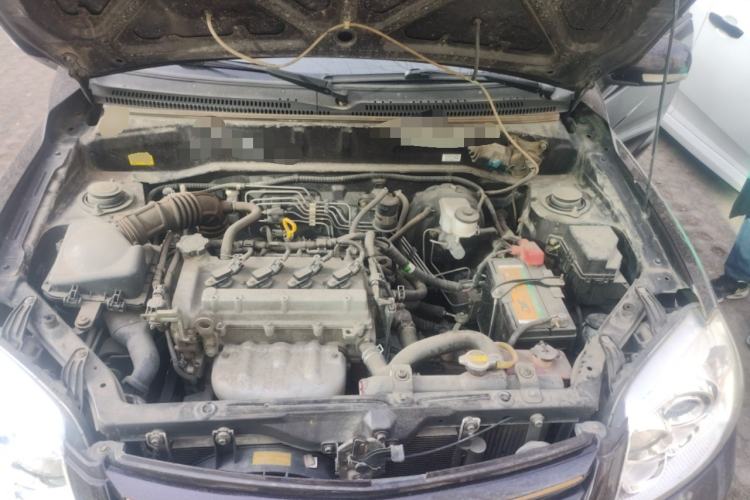 Used FAW Xiali N5 2014 1.3L Manual Comfort Version Engine Bay