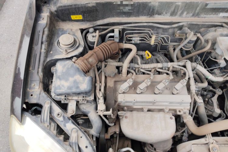 Used FAW Xiali N5 2014 1.3L Manual Luxury Version Engine Bay Right