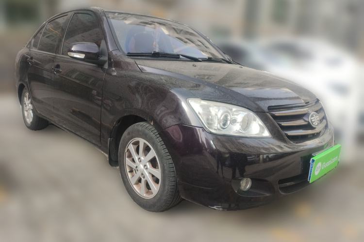 Used FAW Xiali N5 2014 1.3L Manual Comfort Version Front Right 45 Deg