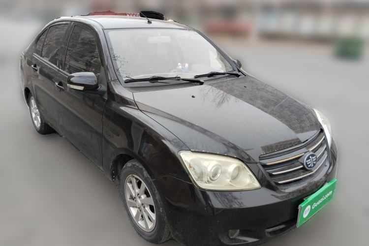 Used FAW Xiali N5 2014 1.3L Manual Luxury Version Front Right 45 Deg