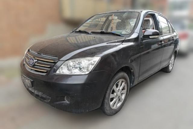 Used FAW Xiali N5 2014 1.3L Manual Smart Fuel-Efficient Luxury Model
