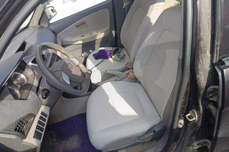 Used FAW Xiali N5 2014 1.0L Manual Standard Edition Left Front Seat