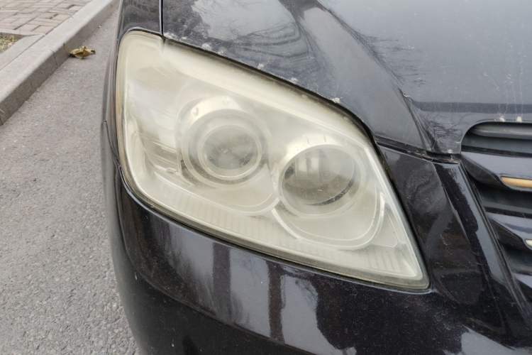 Used FAW Xiali N5 2014 1.3L Manual Luxury Version Right Front Headlight