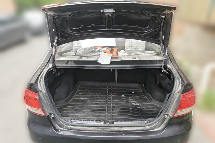 Used FAW Xiali N5 2014 1.3L Manual Smart Fuel-Efficient Luxury Model Trunk