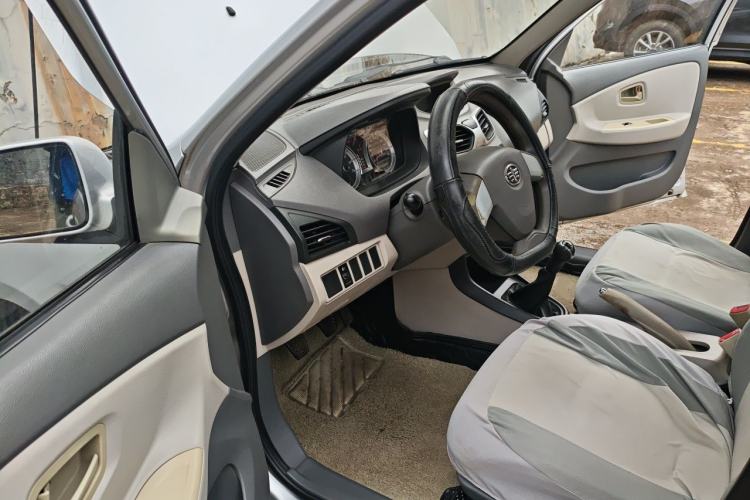 Used FAW Xiali N5 2014 1.0L Manual Standard Edition Driver Seat
