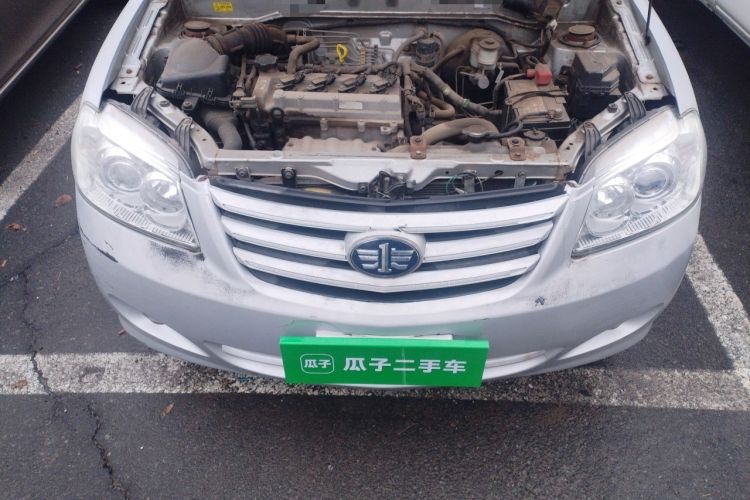 Used FAW Xiali N5 2014 1.3L Manual Luxury Version Engine Bay