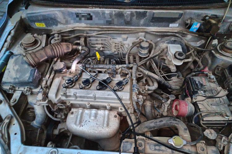 Used FAW Xiali N5 2014 1.3L Manual Comfort Version Engine Bay