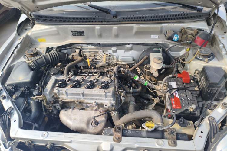 Used FAW Xiali N5 2014 1.3L Manual Comfort Version Engine Bay