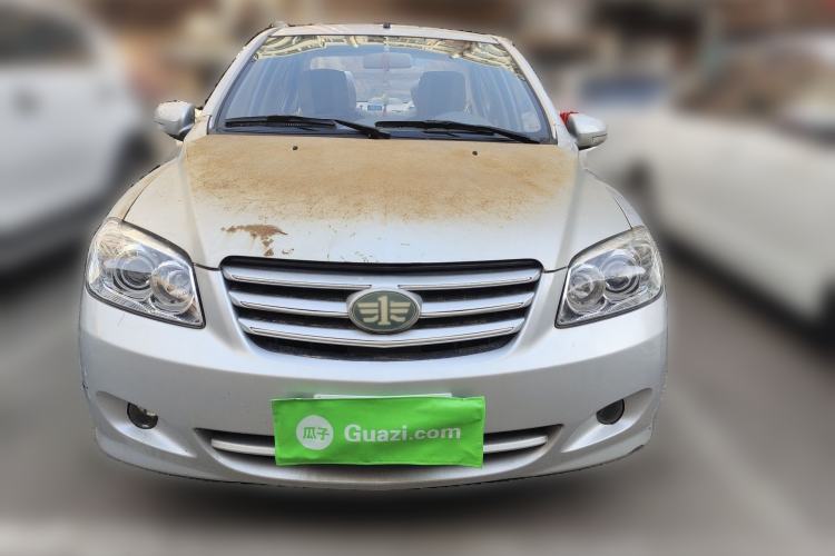 Used FAW Xiali N5 2014 1.0L Manual Standard Edition Front