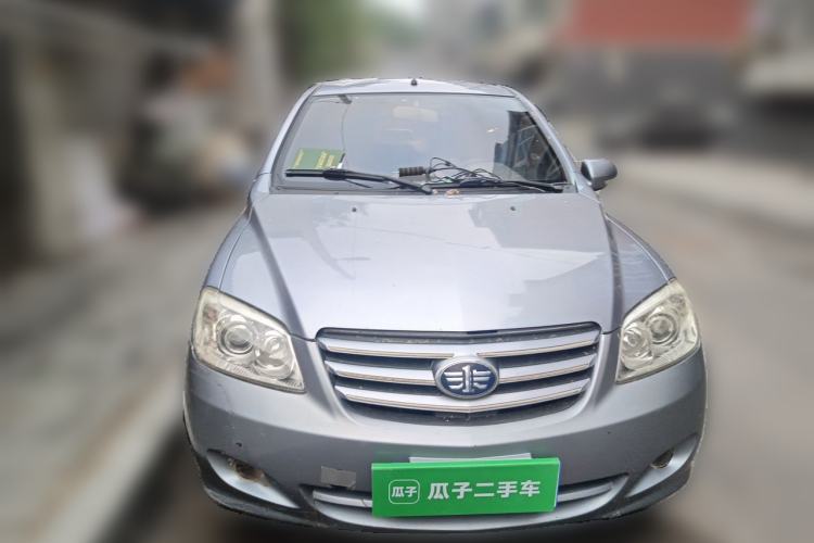 Used FAW Xiali N5 2014 1.3L Manual Comfort Version Front