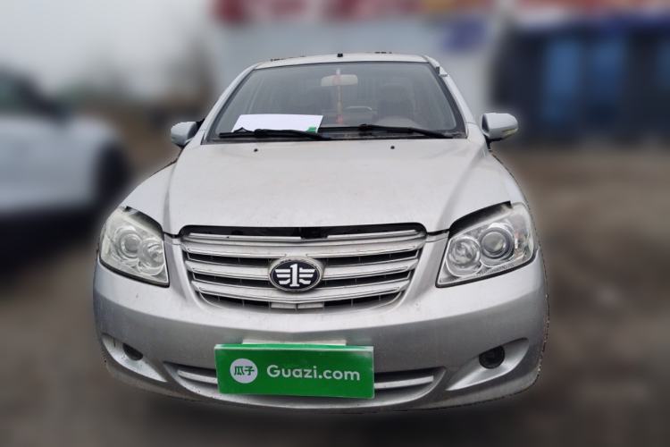Used FAW Xiali N5 2014 1.3L Manual Comfort Version Front