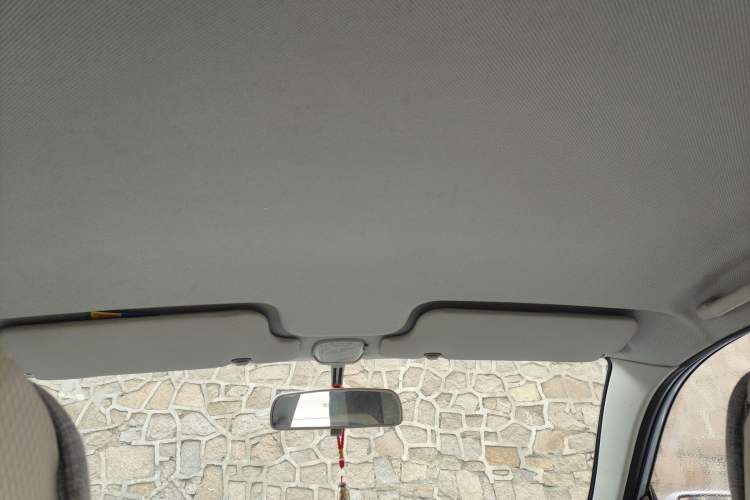 Used FAW Xiali N5 2014 1.0L Manual Standard Edition Headliner