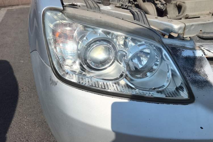 Used FAW Xiali N5 2014 1.0L Manual Comfort Model Right Front Headlight