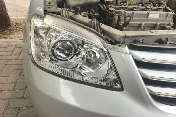 Used FAW Xiali N5 2014 1.3L Manual Luxury Version Right Front Headlight
