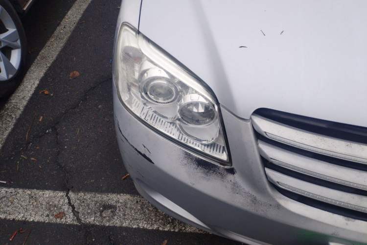 Used FAW Xiali N5 2014 1.3L Manual Luxury Version Right Front Headlight