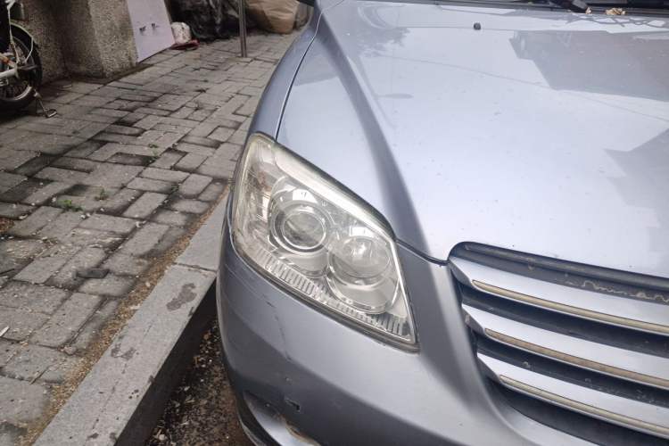 Used FAW Xiali N5 2014 1.3L Manual Comfort Version Right Front Headlight