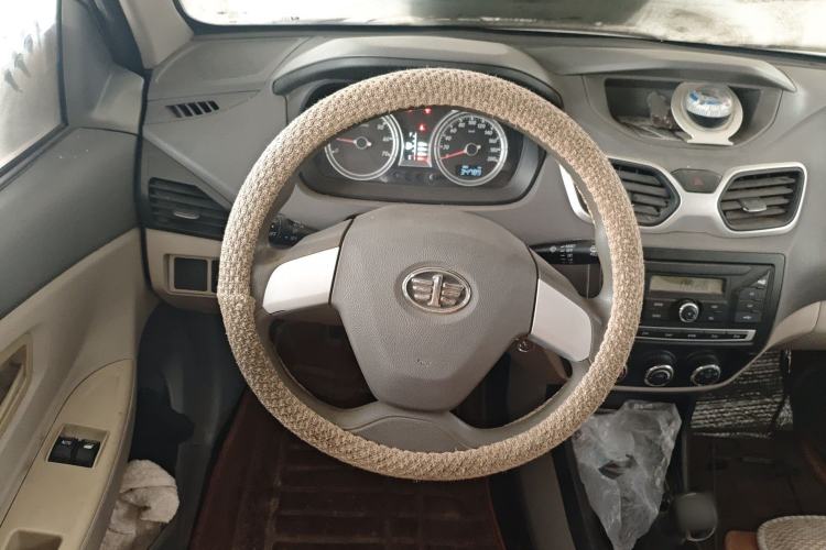 Used FAW Xiali N5 2014 1.0L Manual Standard Edition Steering Wheel