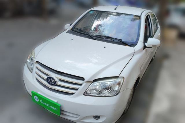 Used FAW Xiali N5 2014 1.3L Manual Comfort Version