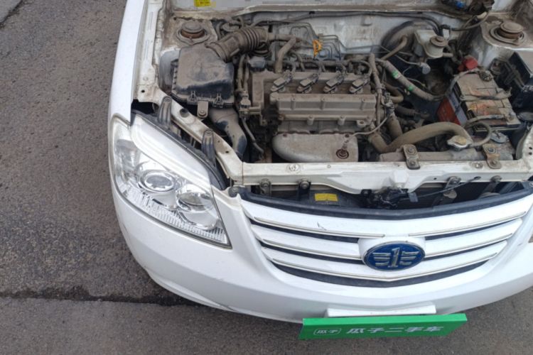 Used FAW Xiali N5 2014 1.3L Manual Comfort Version Engine Bay Right