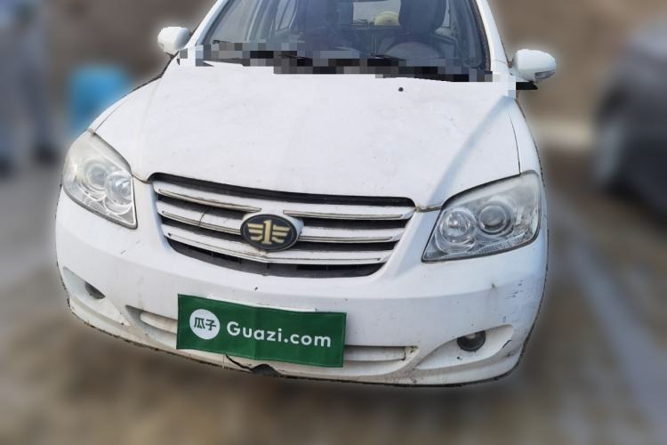 Used FAW Xiali N5 2014 1.0L Manual Comfort Model Front