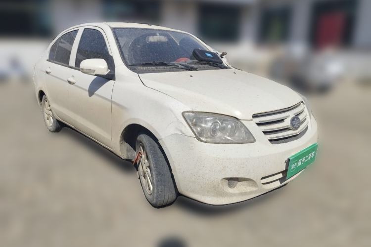 Used FAW Xiali N5 2014 1.3L Manual Comfort Version Front Right 45 Deg