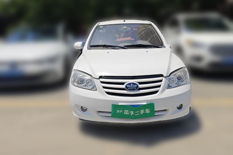 Used FAW Xiali N5 2014 1.3L Manual Standard Edition Front