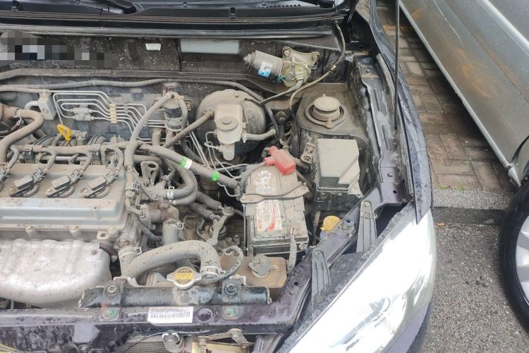 Used FAW Xiali N7 2013 1.3L Manual Luxury Model Engine Bay Left