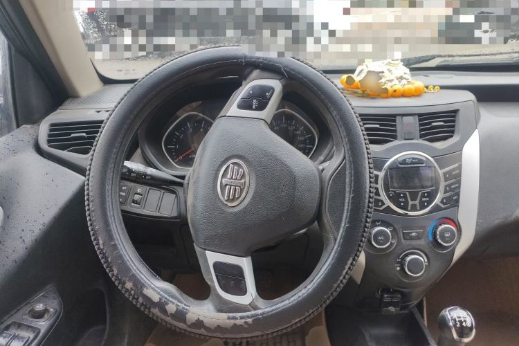Used FAW Xiali N7 2013 1.3L Manual Luxury Model Steering Wheel