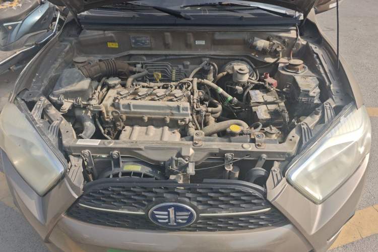 Used FAW Xiali N7 2013 1.3L Manual Luxury Model Engine Bay