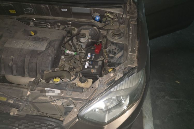 Used FAW Xiali N7 2013 1.3L Manual Comfort Model Engine Bay Left