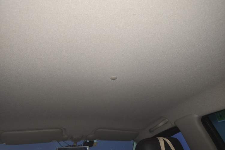 Used FAW Xiali N7 2013 1.3L Manual Comfort Model Headliner