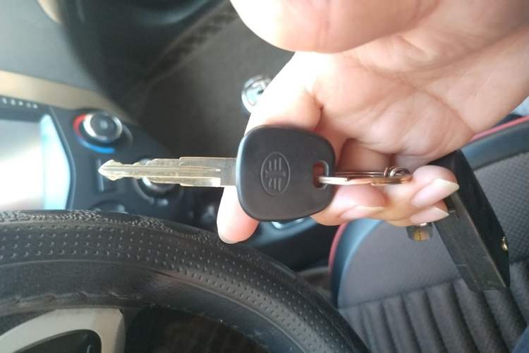 Used FAW Xiali N7 2013 1.3L Manual Comfort Model Vehicle Key