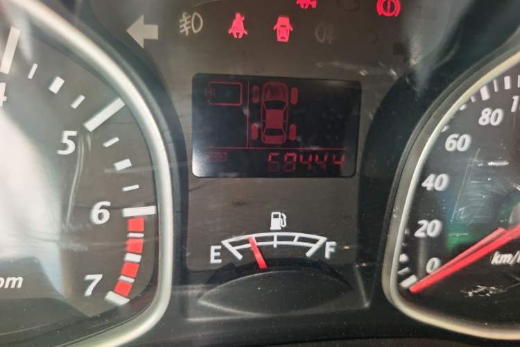 Used FAW Xiali N7 2013 1.3L Manual Luxury Model Odometer Close Up