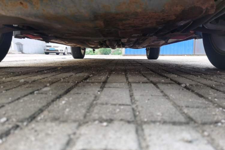 Used FAW Xiali N7 2013 1.3L Manual Luxury Model Chassis Front