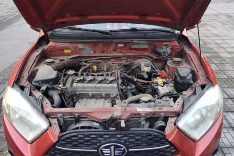 Used FAW Xiali N7 2013 1.3L Manual Luxury Model Engine Bay