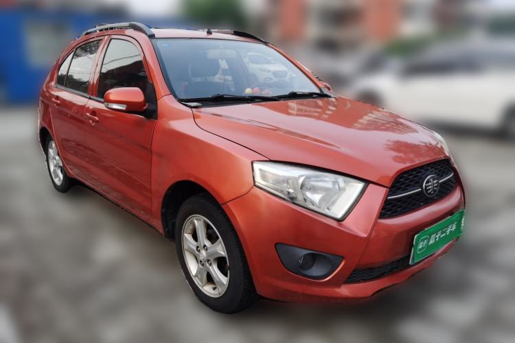 Used FAW Xiali N7 2013 1.3L Manual Luxury Model Front Right 45 Deg