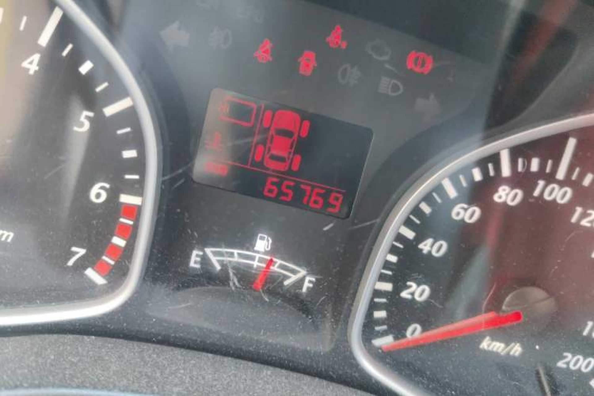 Used FAW Xiali N7 2013 1.3L Manual Luxury Model Odometer Close Up