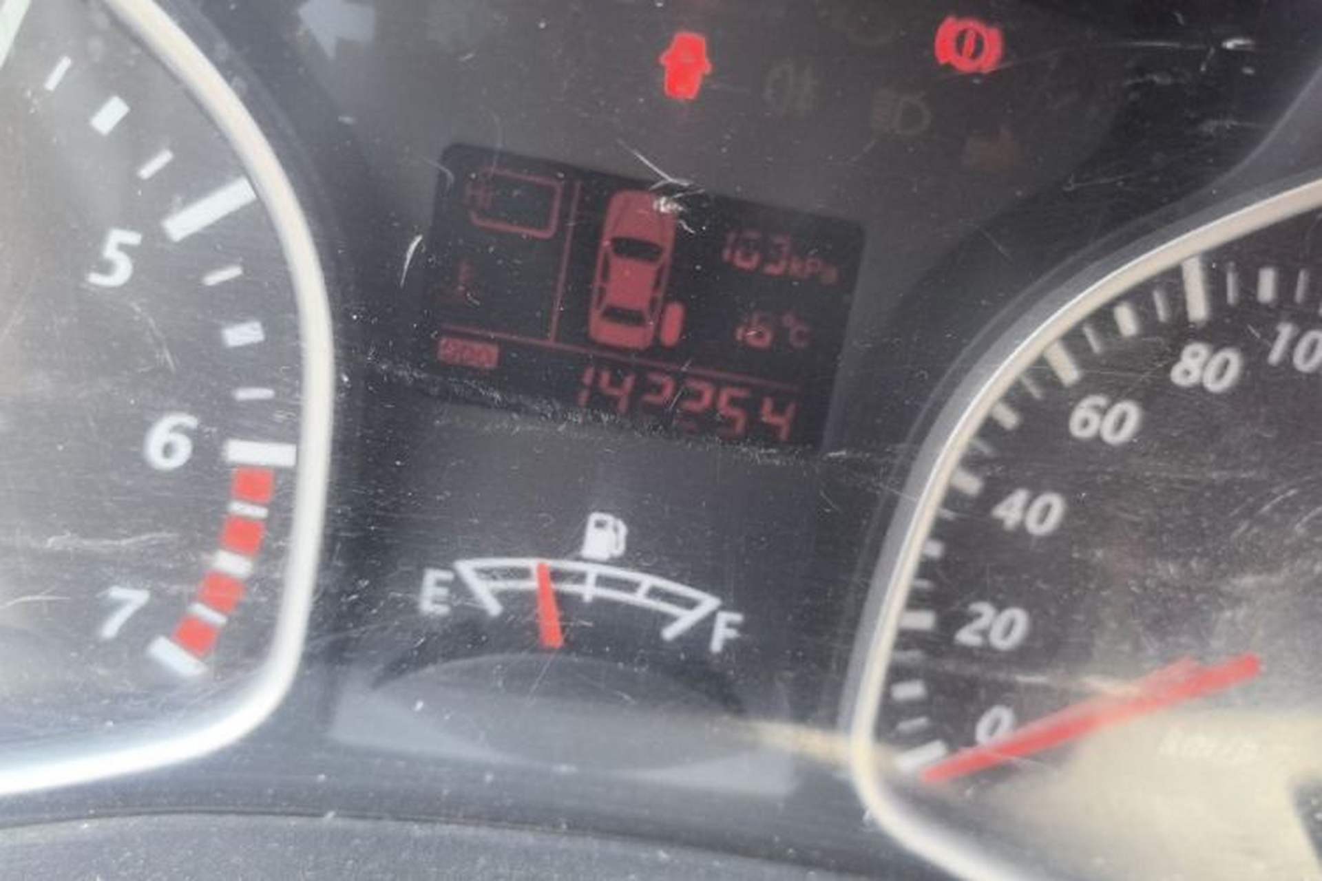 Used FAW Xiali N7 2013 1.3L Manual Luxury Model Odometer Close Up