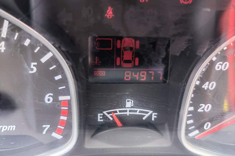 Used FAW Xiali N7 2013 1.3L Manual Luxury Model Odometer Close Up