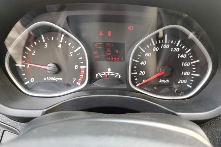 Used FAW Xiali N7 2013 1.3L Manual Luxury Model Odometer Close Up