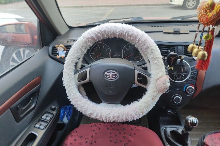 Used FAW Xiali N7 2013 1.3L Manual Luxury Model Steering Wheel