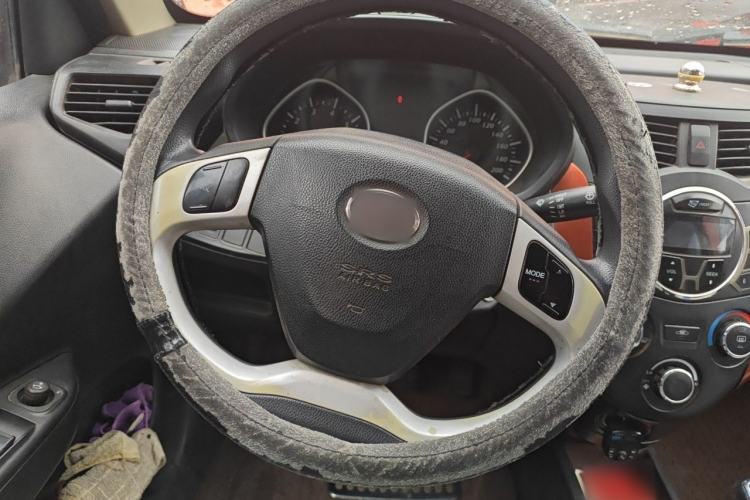 Used FAW Xiali N7 2013 1.3L Manual Luxury Model Steering Wheel
