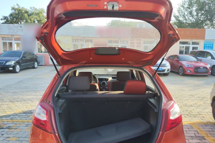 Used FAW Xiali N7 2013 1.3L Manual Luxury Model Trunk