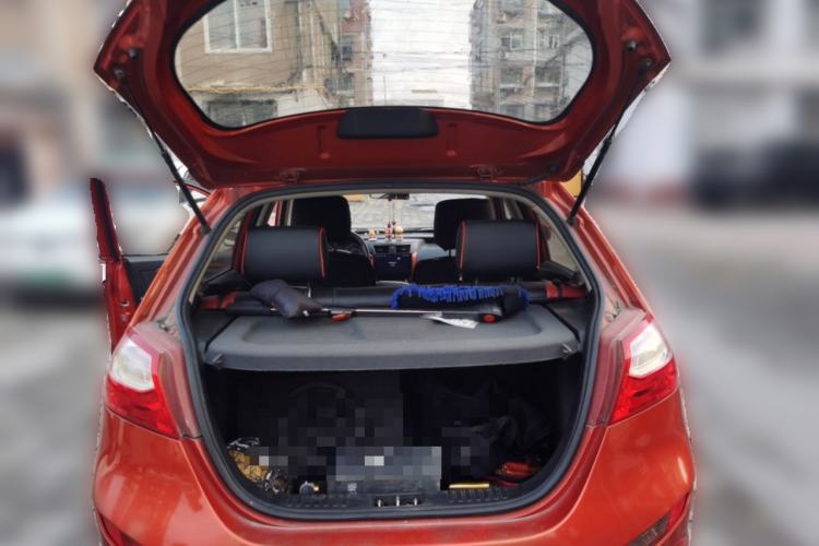 Used FAW Xiali N7 2013 1.3L Manual Luxury Model Trunk