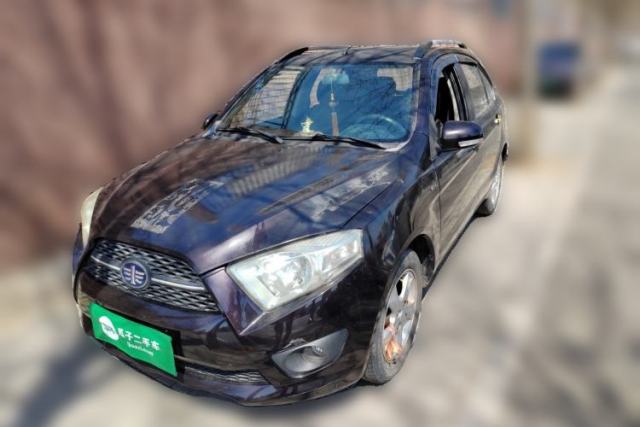Used FAW Xiali N7 2013 1.3L Manual Luxury Model