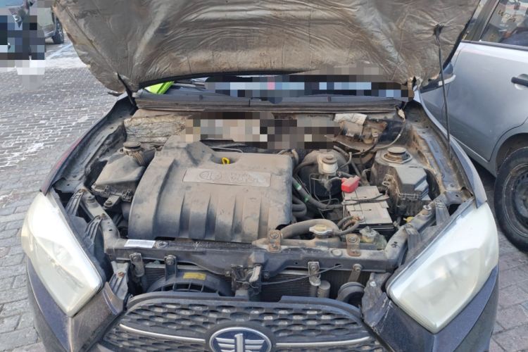 Used FAW Xiali N7 2013 1.3L Manual Luxury Model Engine Bay