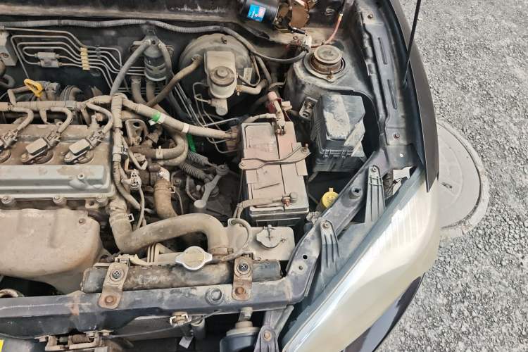 Used FAW Xiali N7 2013 1.3L Manual Luxury Model Engine Bay Left