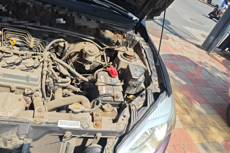 Used FAW Xiali N7 2013 1.3L Manual Luxury Model Engine Bay Left